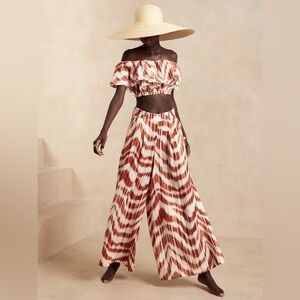 Banana Republic Meridian Linen Set